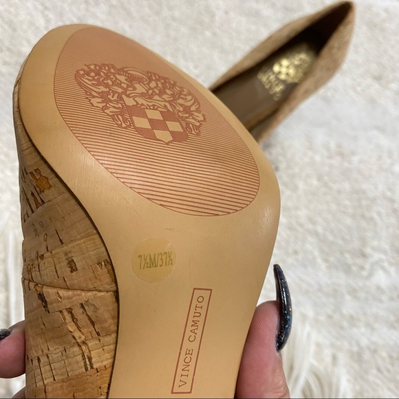 NEW! Vince Camuto Sariah beige/brown cork almond toe heels - Picture 7 of 7